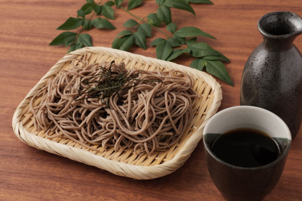 国産そば粉を使用した太打ちの出雲そば